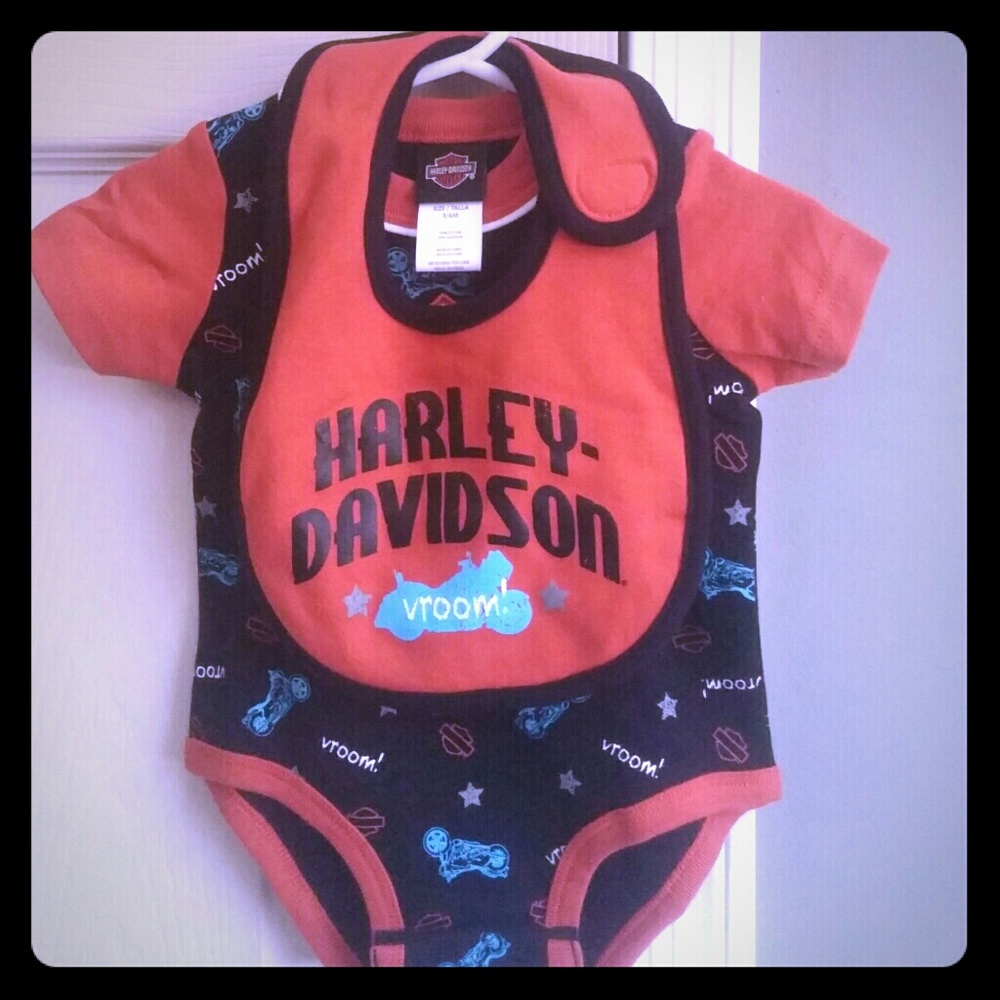NWT! Harley-Davidson outfit with bib(3-6mo)